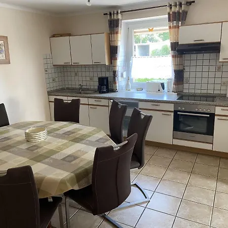 Spacious In With Barbecue Apartment
