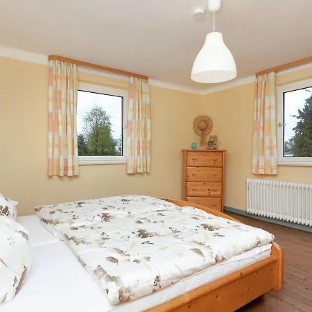 Apartment Spacious In With Barbecue