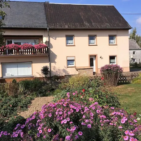 Spacious In With Barbecue Rodershausen